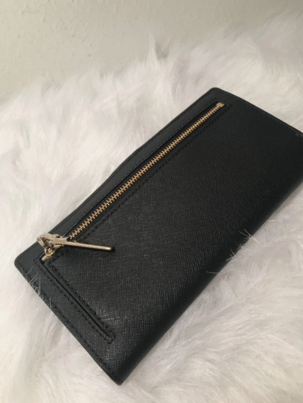 Kate Spade New York Cameron Street Lacey Zip Around Wallet. MSRP $198 - Picture 6 of 9